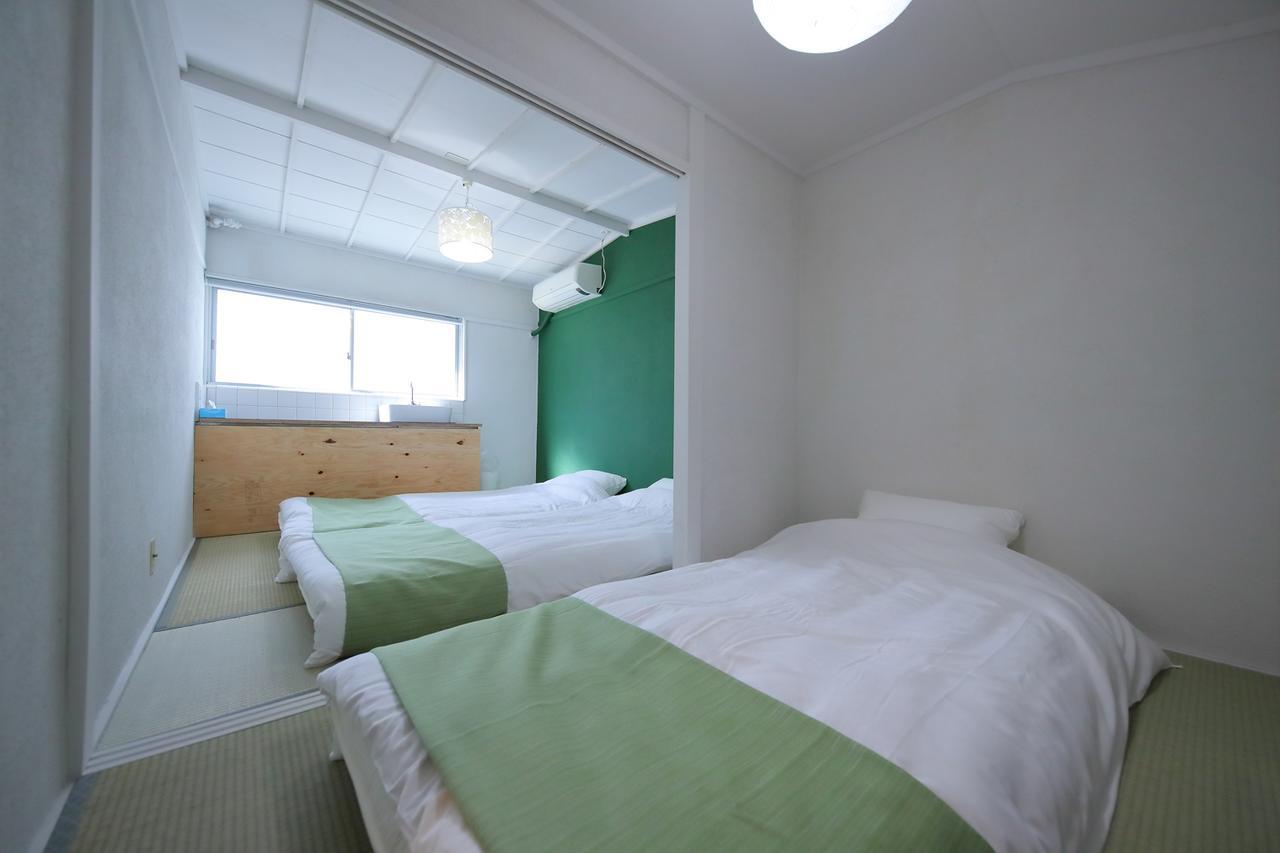 Raku Hostel Ōsaka Exterior foto