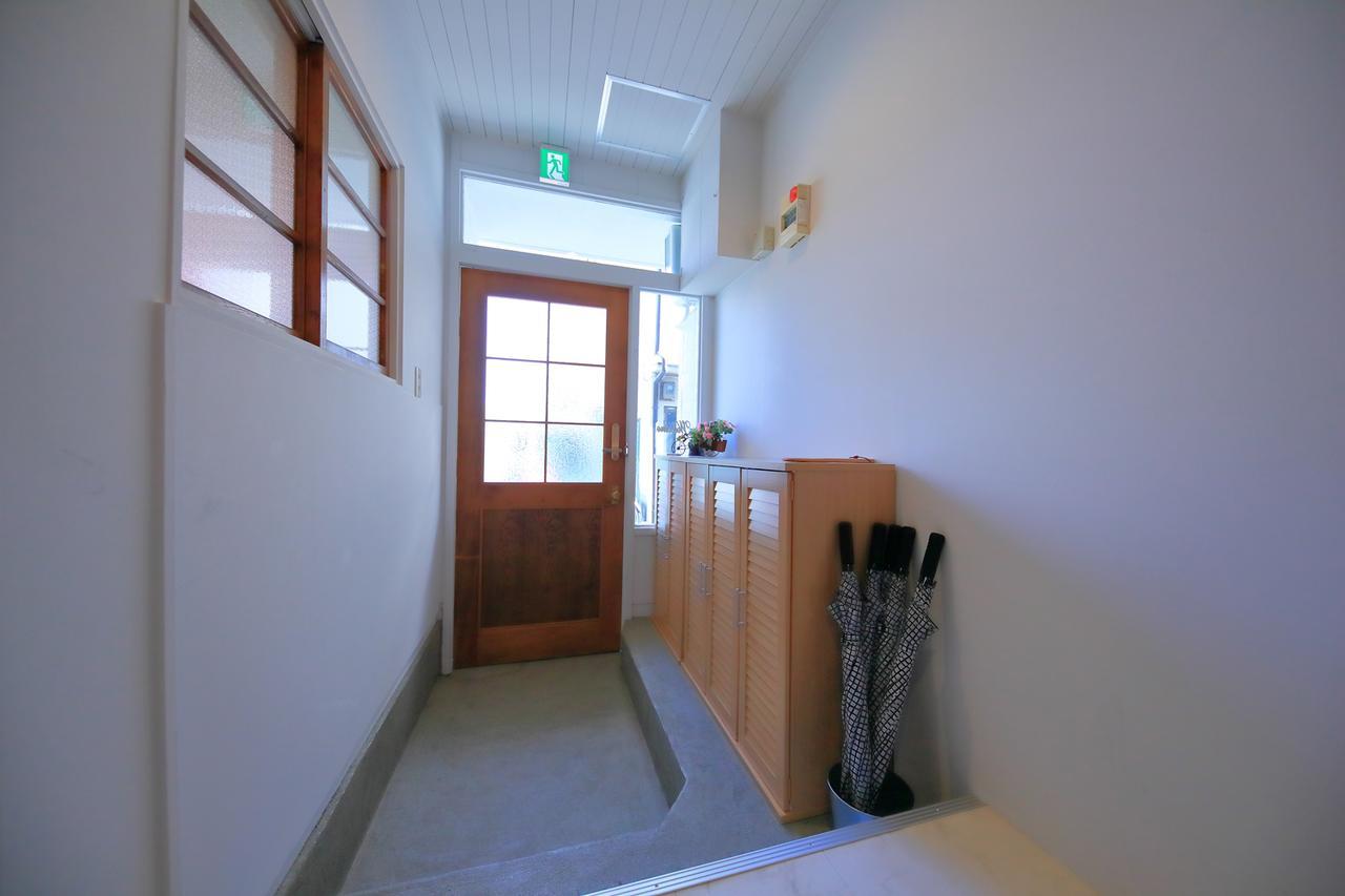 Raku Hostel Ōsaka Exterior foto