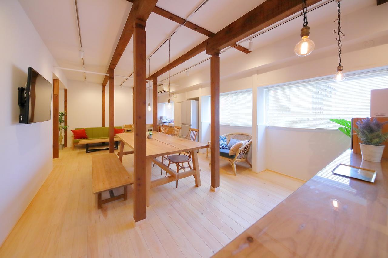 Raku Hostel Ōsaka Exterior foto